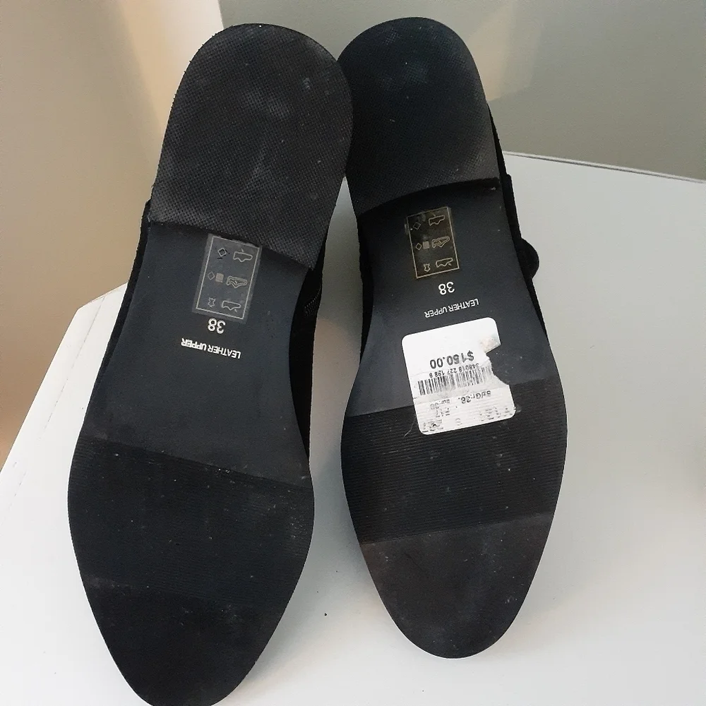 Le Chateau NWT Women's Size 8 (Eur 38) Black Suede Ankle Boots - Picture 11 of 11